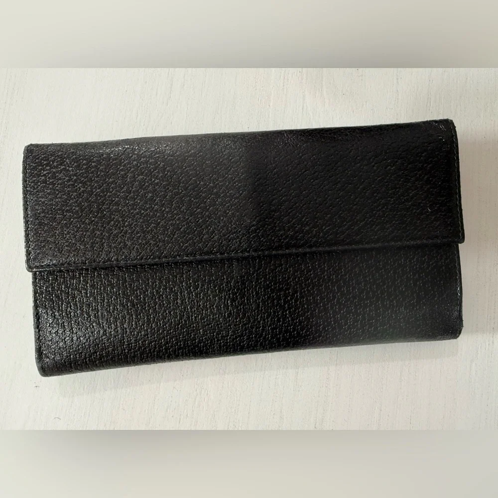 BVLGARI Black Leather Trifold Wallet Organizer Snap Closure